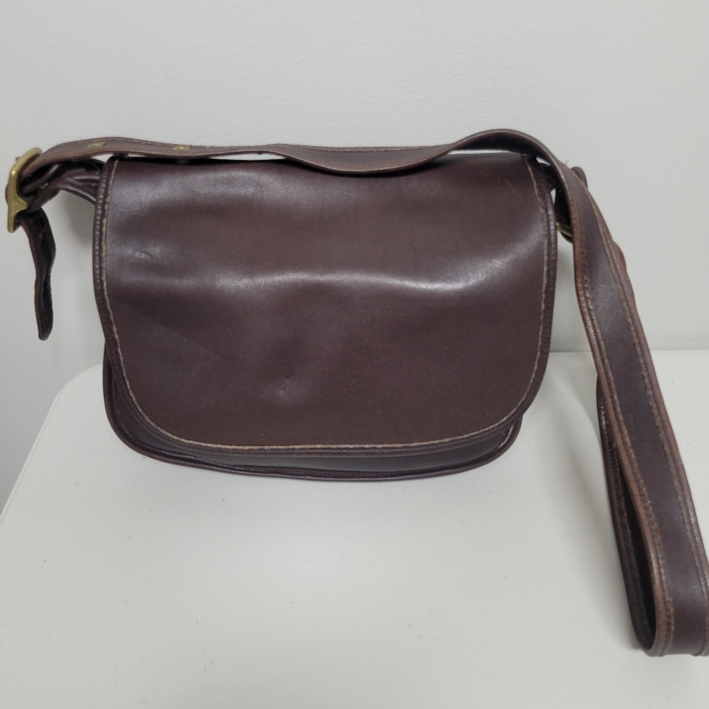 Coach #9951 Vintage Patricia Legacy Crossbody Shoulder Bag.